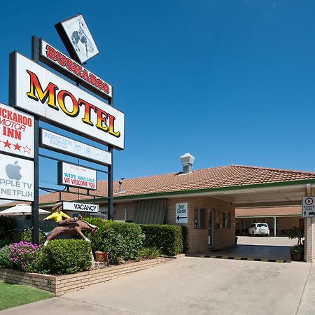 Buckaroo Motor Inn Warwick Exterior photo